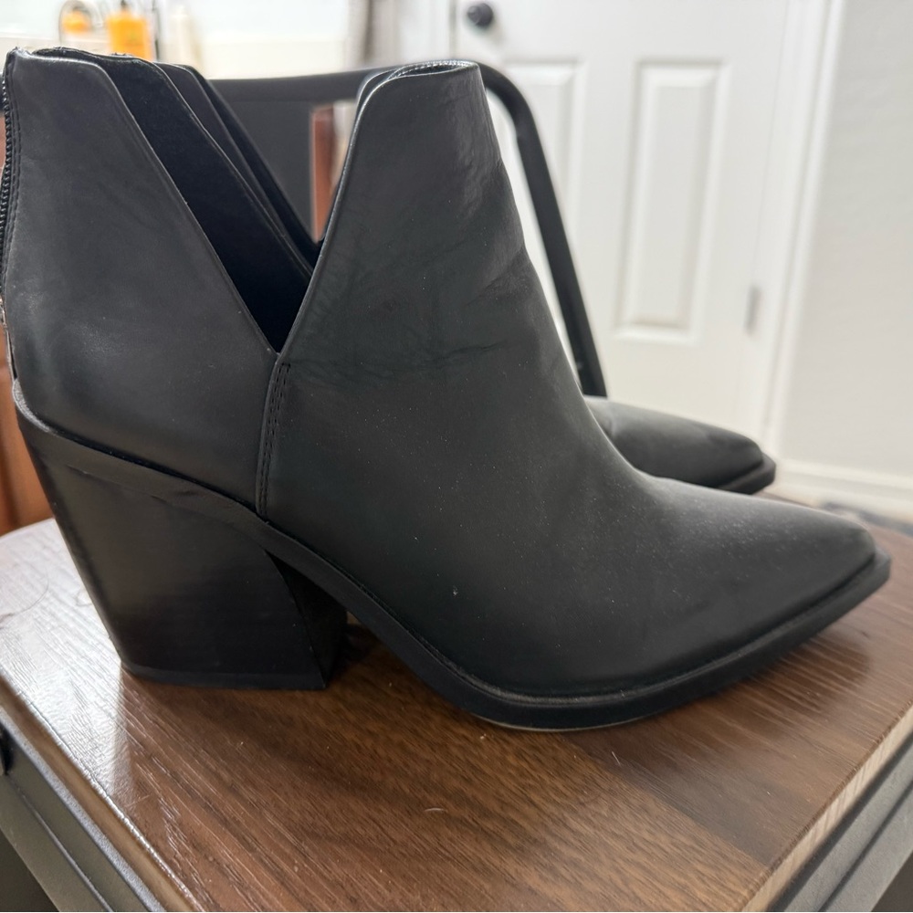 Vince Camuto Black Heeled Boots with Western Influence